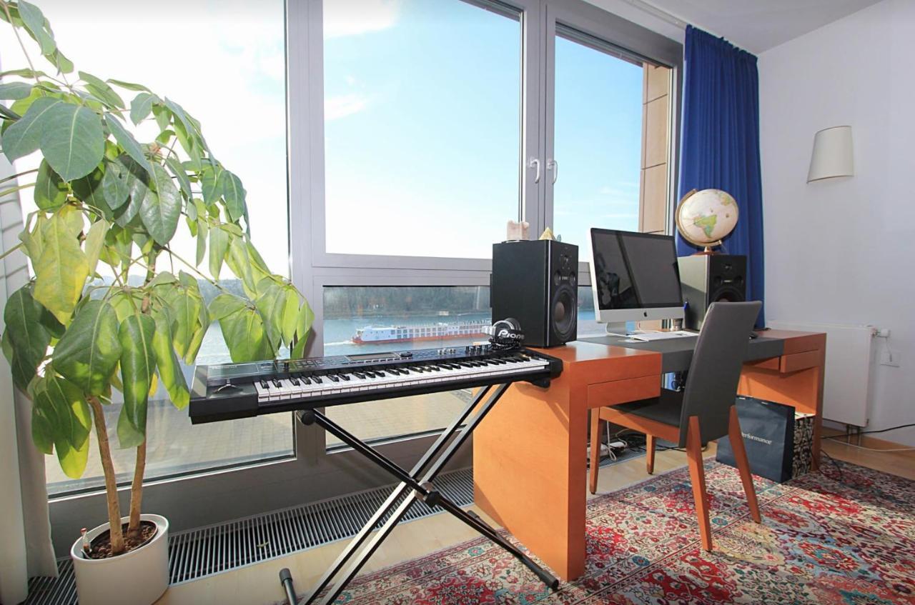 Luxury Space At The Best Address In Bratislavaアパートメント エクステリア 写真